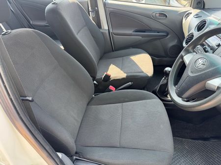 2020-Toyota-Etios-15-XS_5