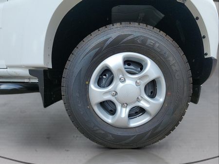 2026-Mahindra-Pik-Up-22-mHawk-S6-Single-Cab_10