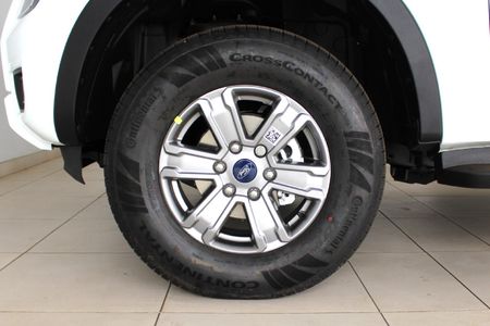 2025-Ford-Ranger-20D-XL-Double-Cab_11