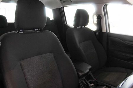 2025-Ford-Ranger-20D-XL-Double-Cab_12