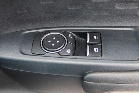 2025-Ford-Ranger-20D-XL-Double-Cab_16