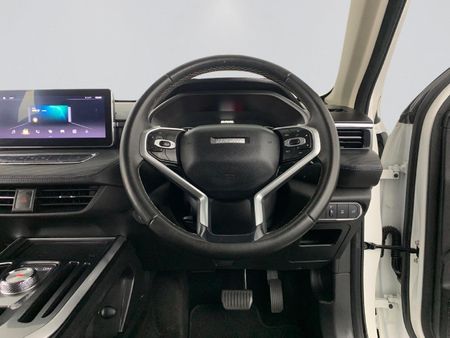 2023-Haval-Jolion-15T-Premium-Auto_11