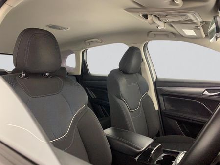 2023-Haval-Jolion-15T-Premium-Auto_18