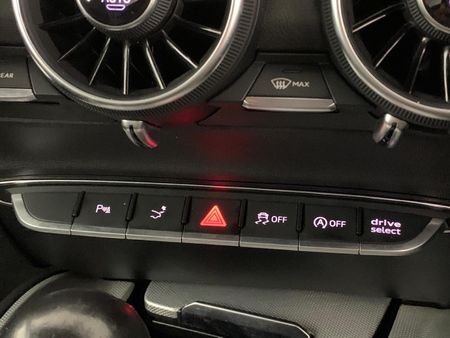 2016-Audi-TT-Coupe-20-TFSI-Auto-45-TFSI_10