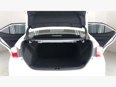 2023-Toyota-Corolla-Quest-18-Plus_13
