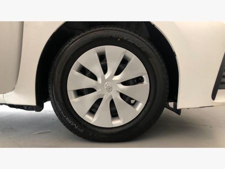 2023-Toyota-Corolla-Quest-18-Plus_16