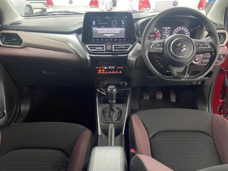 2026-Suzuki-Fronx-15-GLX_9