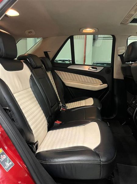 2017-Mercedes-Benz-GLE-350d-4Matic_12