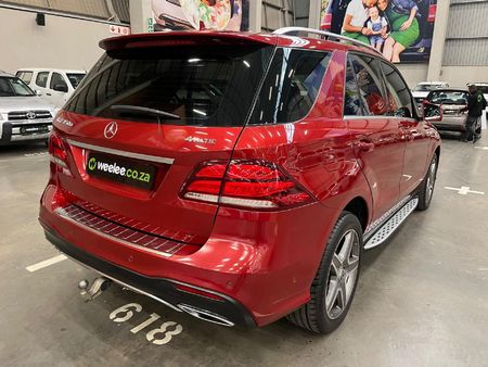2017-Mercedes-Benz-GLE-350d-4Matic_6