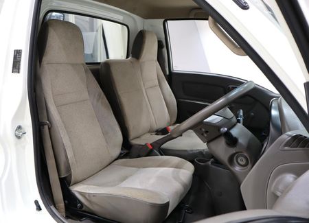 2019-Hyundai-H100-Bakkie-26D-Dropside_15