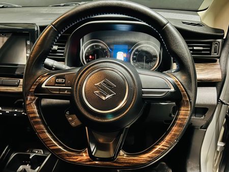 2021-Suzuki-Ertiga-15-GLX_11