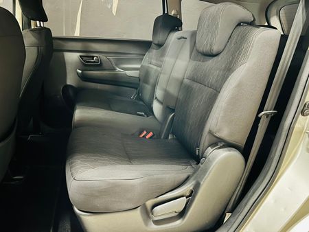 2021-Suzuki-Ertiga-15-GLX_20