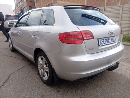 2011-Audi-A3-Sportback-14T-Attraction_5