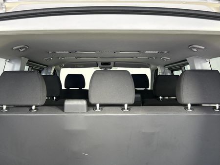 2023-Volkswagen-Kombi-T61-20-TDI-110kW-Auto-Trendline_15