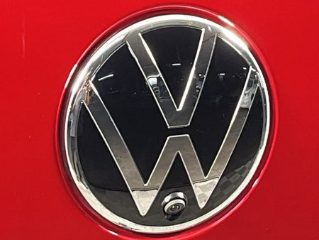 2023-Volkswagen-Amarok-20-TDI-125kW-4Motion-Life-Auto-Double-Cab_11