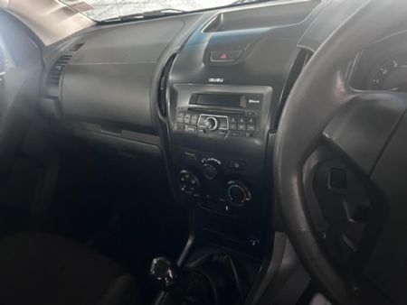 2020-Isuzu-D-Max-250-HO-Double-Cab_3