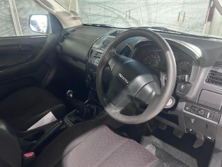 2020-Isuzu-D-Max-250-HO-Double-Cab_4