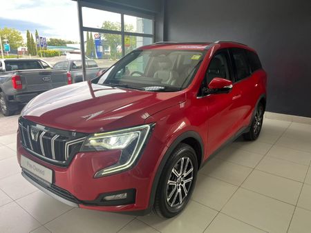 2026-Mahindra-XUV-700-20-AX7L-Auto-7-Seat_7