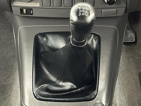 2014-Toyota-Hilux-30-D-4D-Raider-Xtra-Cab_9