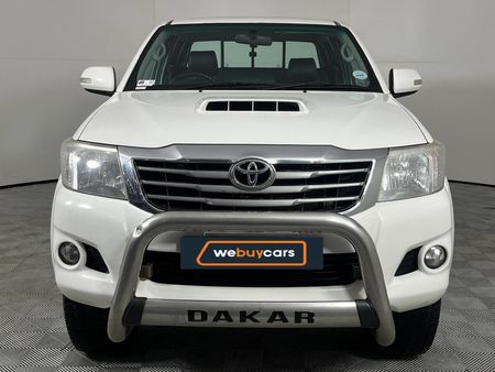 2014-Toyota-Hilux-30-D-4D-Raider-Xtra-Cab_14