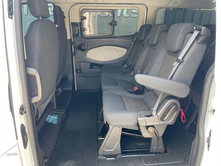 2018-Ford-Tourneo-Custom-22-TDCi-Trend-LWB-92kW_10