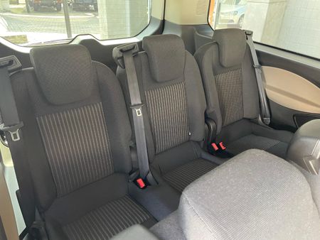 2018-Ford-Tourneo-Custom-22-TDCi-Trend-LWB-92kW_12