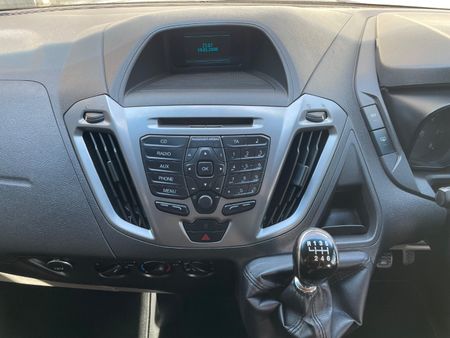 2018-Ford-Tourneo-Custom-22-TDCi-Trend-LWB-92kW_17