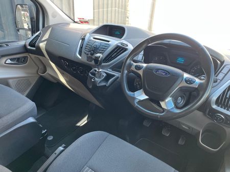 2018-Ford-Tourneo-Custom-22-TDCi-Trend-LWB-92kW_19