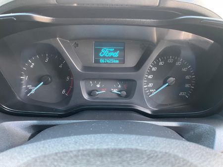 2018-Ford-Tourneo-Custom-22-TDCi-Trend-LWB-92kW_21