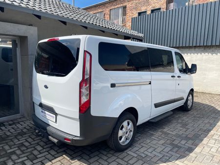 2018-Ford-Tourneo-Custom-22-TDCi-Trend-LWB-92kW_3
