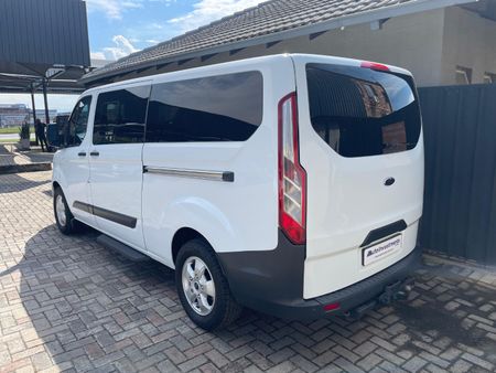 2018-Ford-Tourneo-Custom-22-TDCi-Trend-LWB-92kW_6