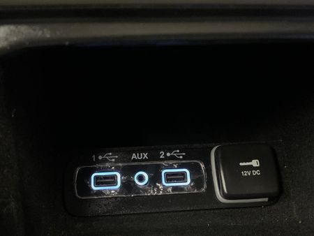 2022-Jeep-Grand-Cherokee-36-Limited_8