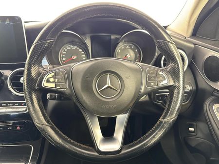 2014-Mercedes-Benz-C-Class-C-180_9