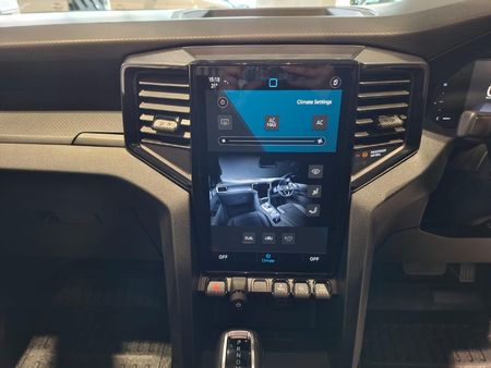 2026-Volkswagen-Amarok-20-TDI-125kW-Auto-Double-Cab_14