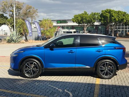2022-Nissan-Qashqai-13T-Acenta-Plus-Xtronic_3
