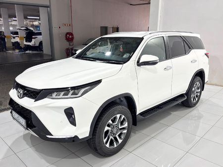 2026-Toyota-Fortuner-28-GD-6-RB-Auto_1
