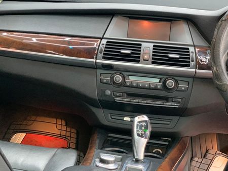 2010-BMW-X5-xDrive35d-Auto_9