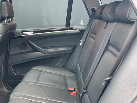 2010-BMW-X5-xDrive35d-Auto_14