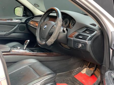 2010-BMW-X5-xDrive35d-Auto_15