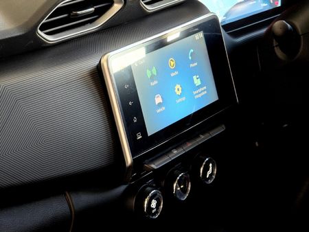 2026-Nissan-Magnite-10-Acenta_8