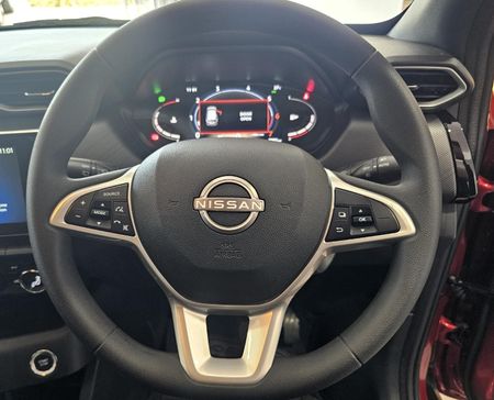 2026-Nissan-Magnite-10-Acenta-AMT_17