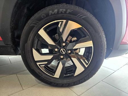 2026-Nissan-Magnite-10-Acenta-AMT_5