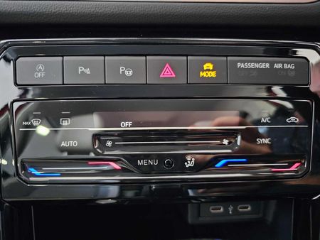 2026-Volkswagen-T-Cross-10-TSI-Style-Auto_13