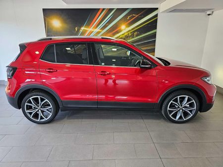 2026-Volkswagen-T-Cross-10-TSI-Style-Auto_2