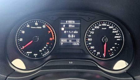 2021-Audi-A3-Sportback-10-TFSI-Auto-30-TFSI_7