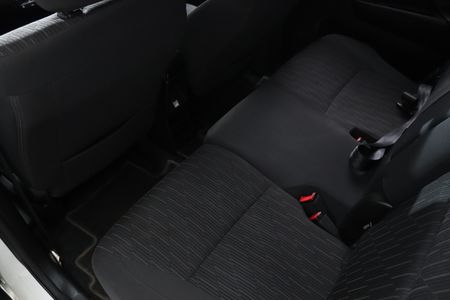 2022-Toyota-Rumion-15-TX-Auto_10