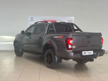 2026-Nissan-Navara-25-DDTi-PRO-2X-Auto-Double-Cab_8