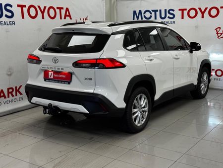 2025-Toyota-Corolla-Cross-18-XS_1