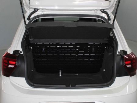 2026-Volkswagen-Polo-10-TSI_13