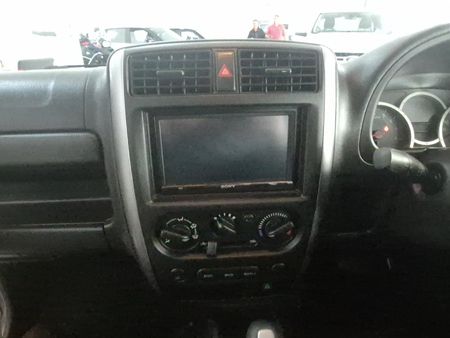 2018-Suzuki-Jimny-13-Auto_19